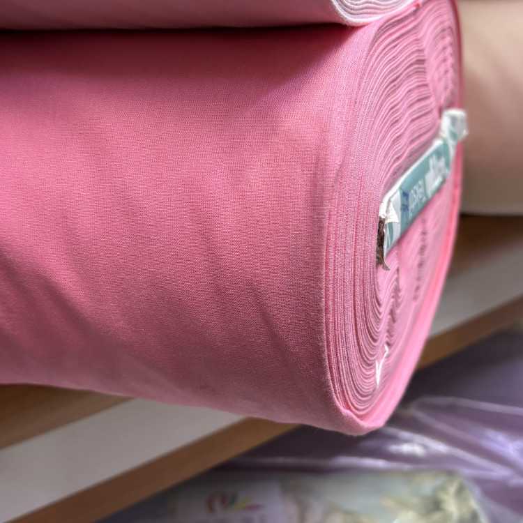 Nevresimlik ve Çarşaflık Kumaşlar Nevresimlik ve Çarşaflık Kumaşlar